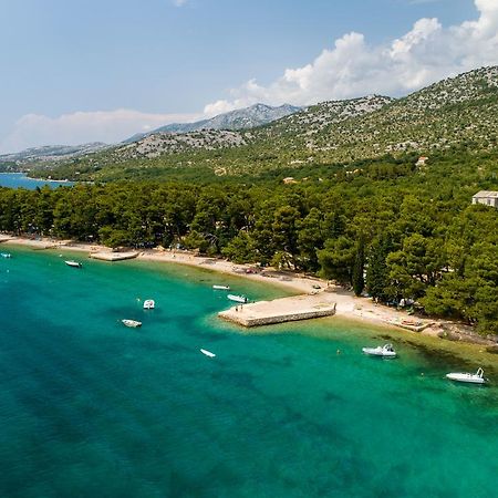 Šibuljina 斯布尔基纳营地旅馆酒店 外观 照片